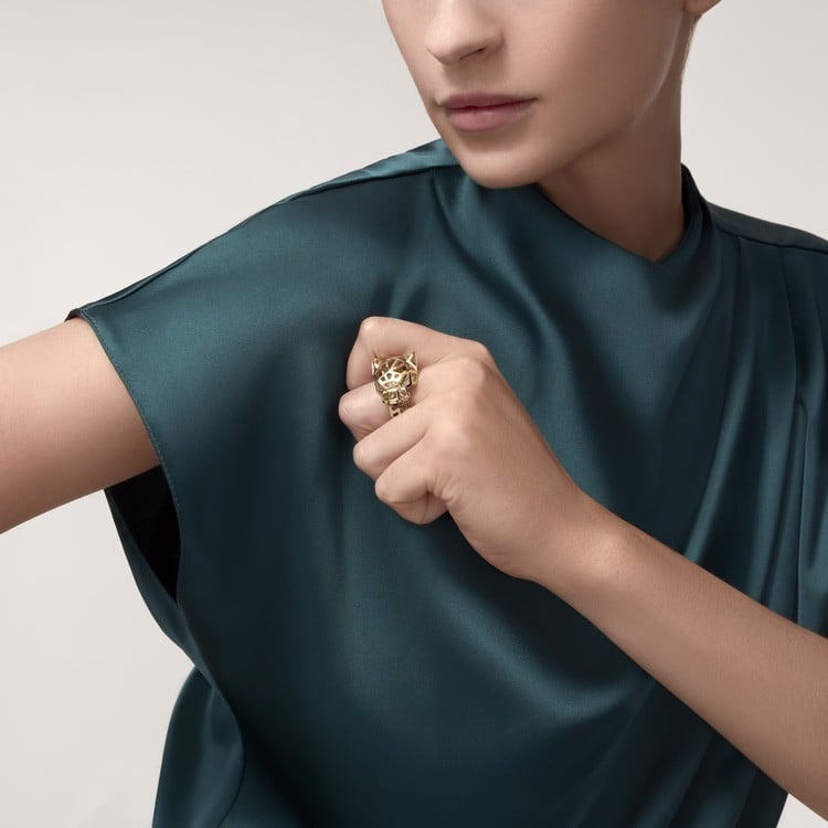 18K Gold Emeralds Onyx Cartier Panthère De Cartier Ring