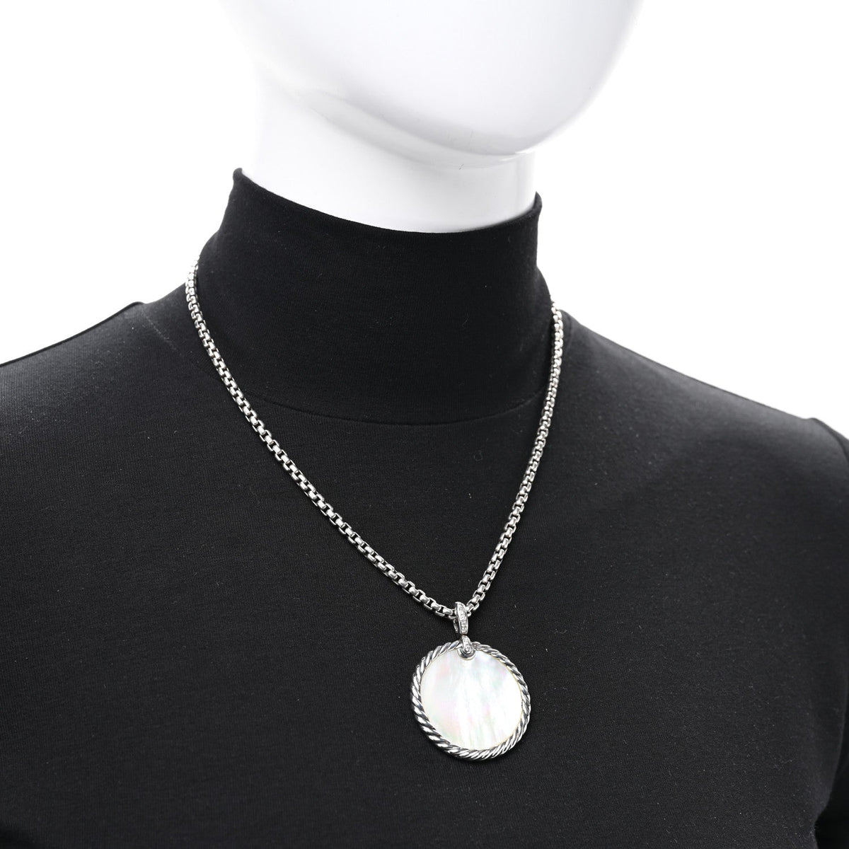 David Yurman Sterling Silver Diamond Black Onyx Mother of Pearl 32mm Elements Disc Pendant Necklace