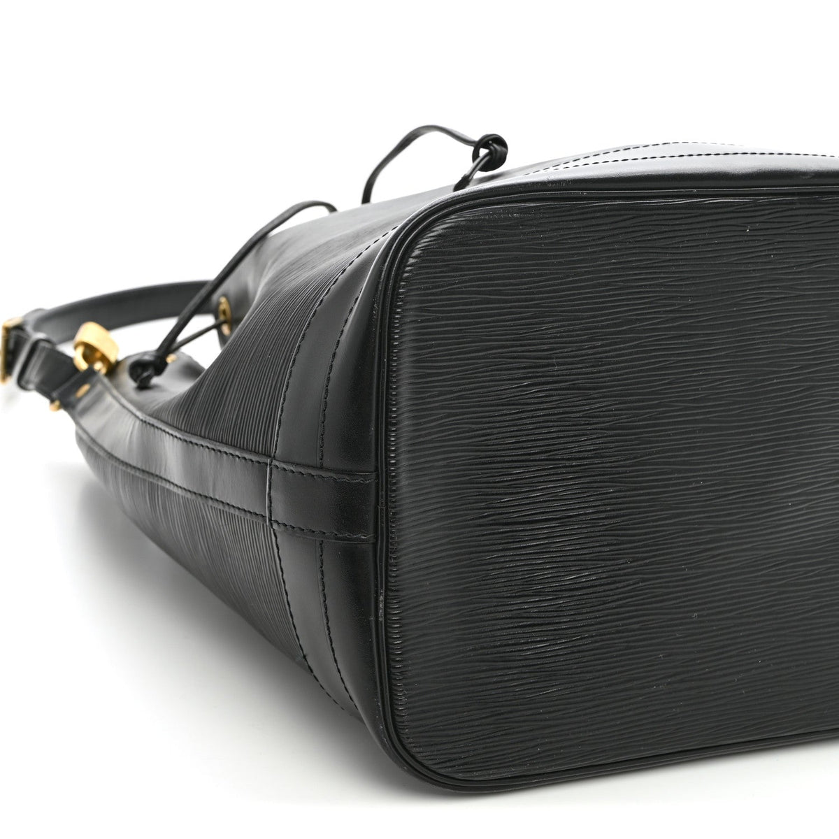 Louis Vuitton Epi Noe Black