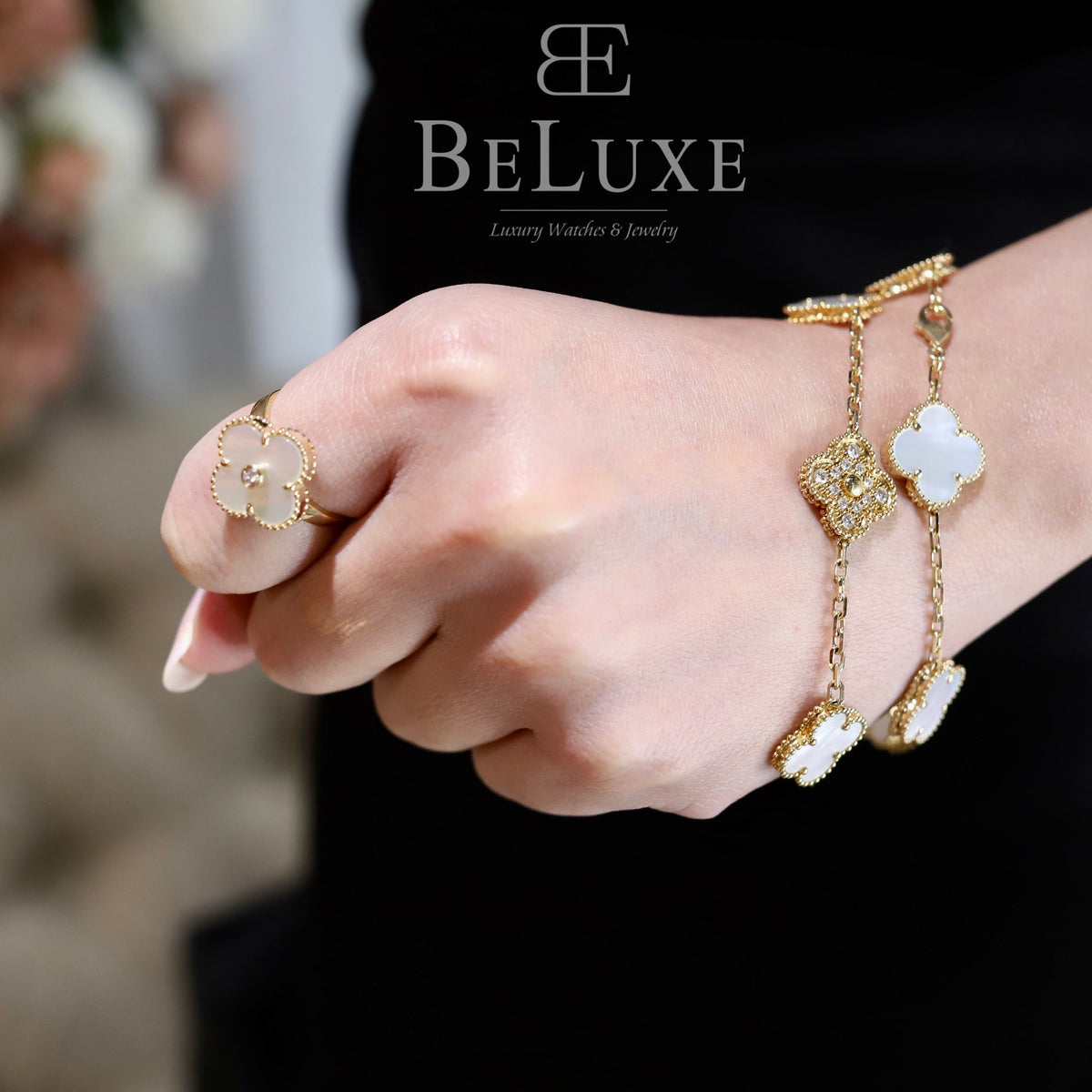 18K Yellow Gold Diamond Mother of Pearl VCA Vintage Alhambra Bracelet 5 Motifs