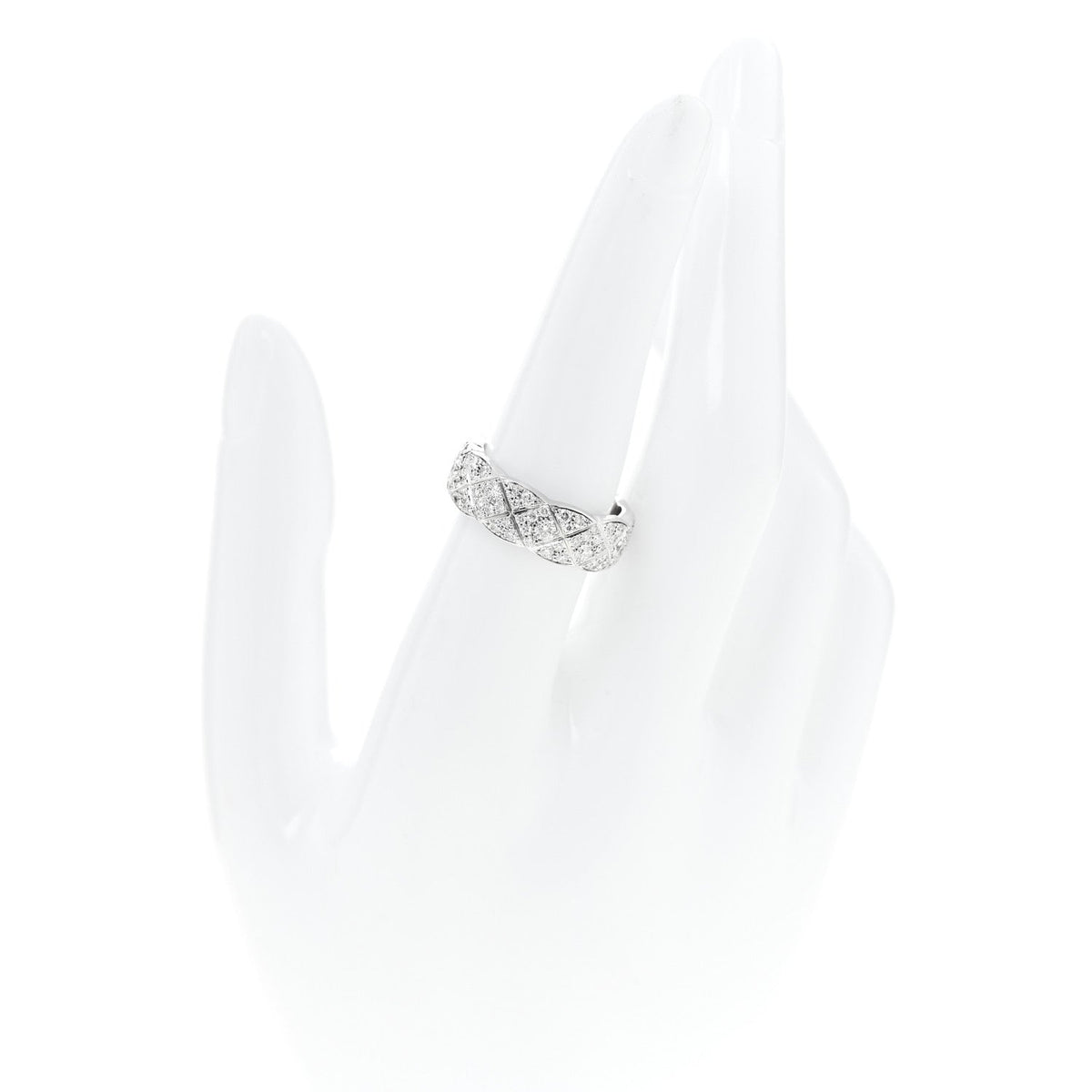 Chanel 18K White Gold Diamond Coco Crush Paved Ring 54
