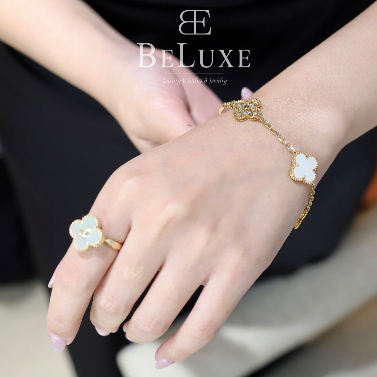 18K Yellow Gold Diamond Mother of Pearl VCA Vintage Alhambra Bracelet 5 Motifs