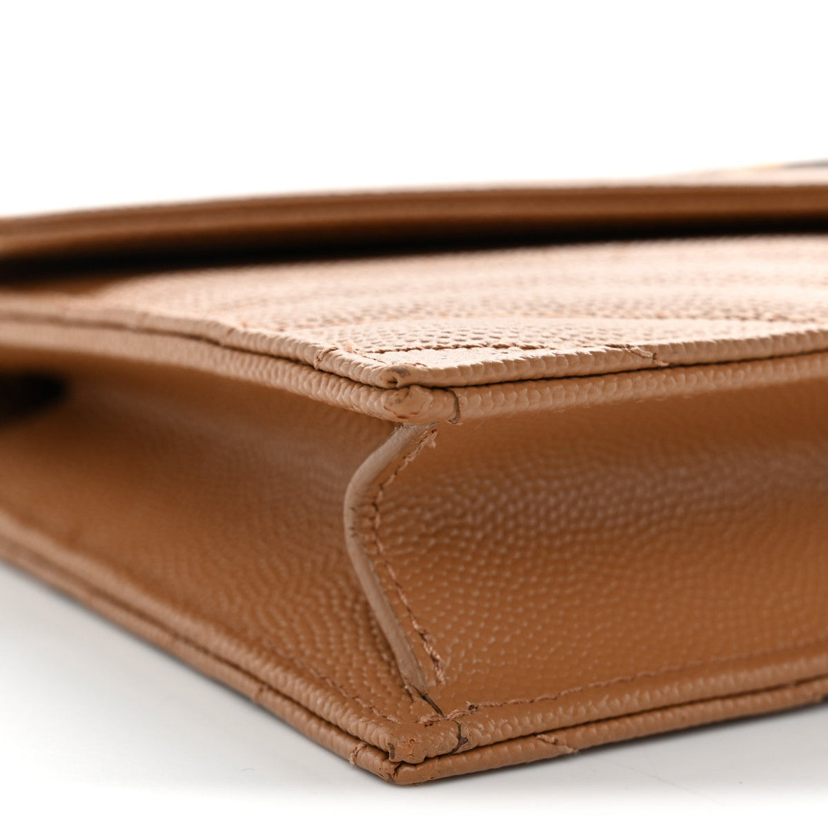 Saint Laurent Grain De Poudre Matelasse Chevron Envelope Chain Wallet Dune