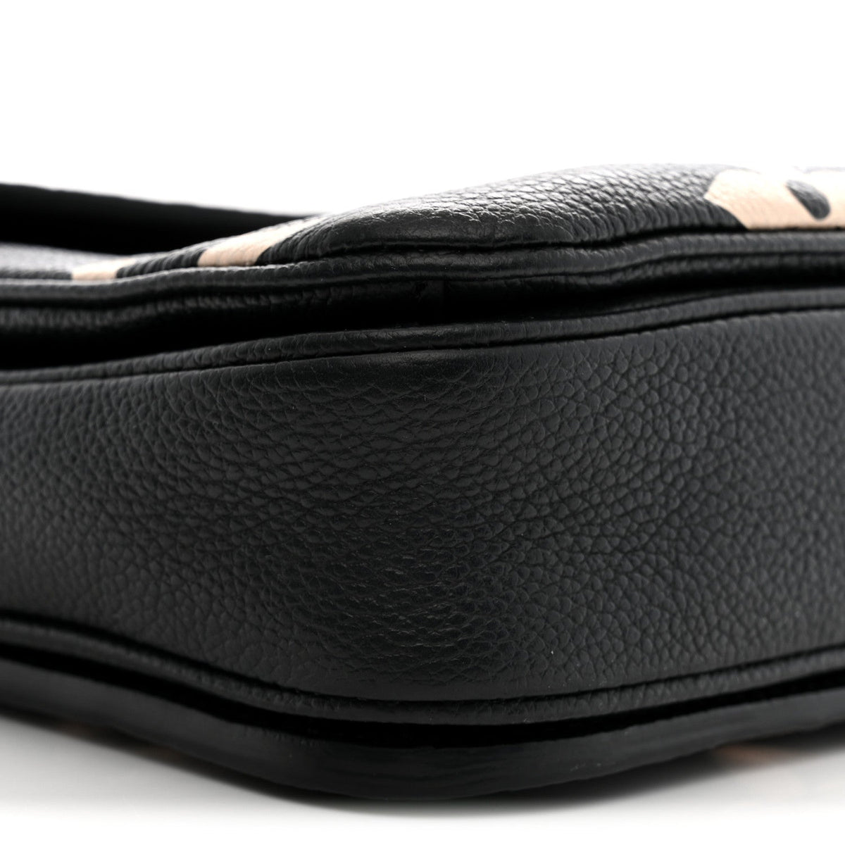 Louis Vuitton Empreinte Monogram Giant Pochette Metis Black Beige 1981581
