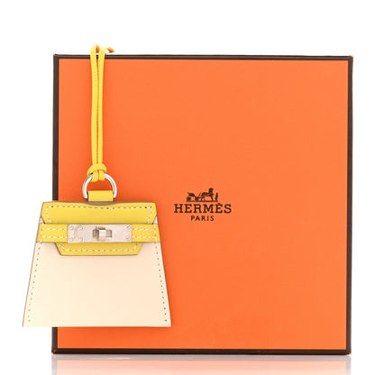 Hermes Swift Monpetit Small Kelly Pendant Necklace Nata Lime
