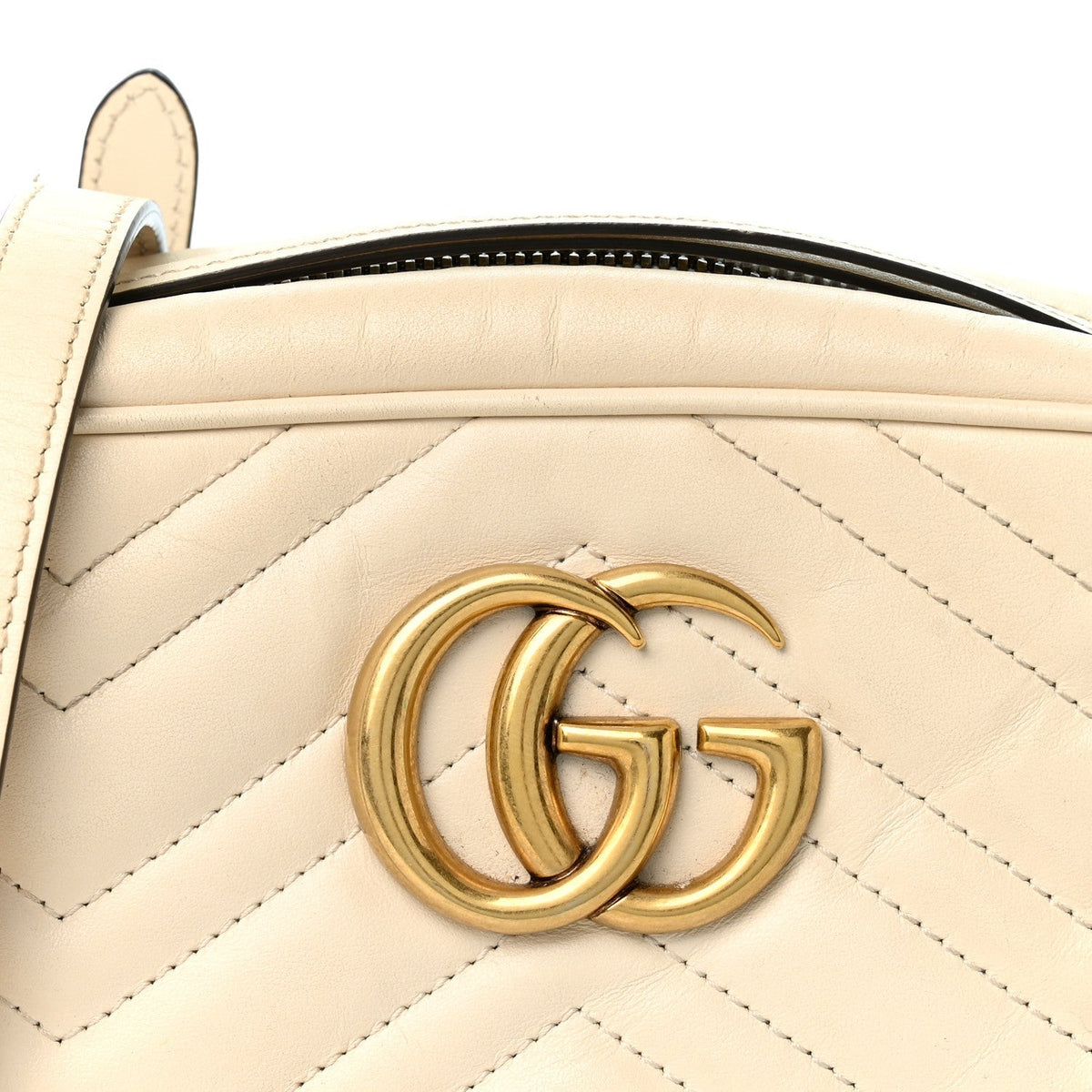 Gucci Calfskin Matelasse Small GG Marmont Chain Shoulder Bag White