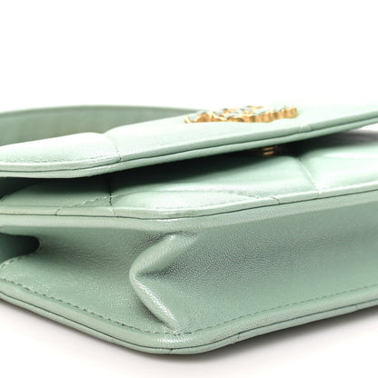 Chanel Lambskin Quilted 19 Flap Phone Holder With Chain Green 1986333