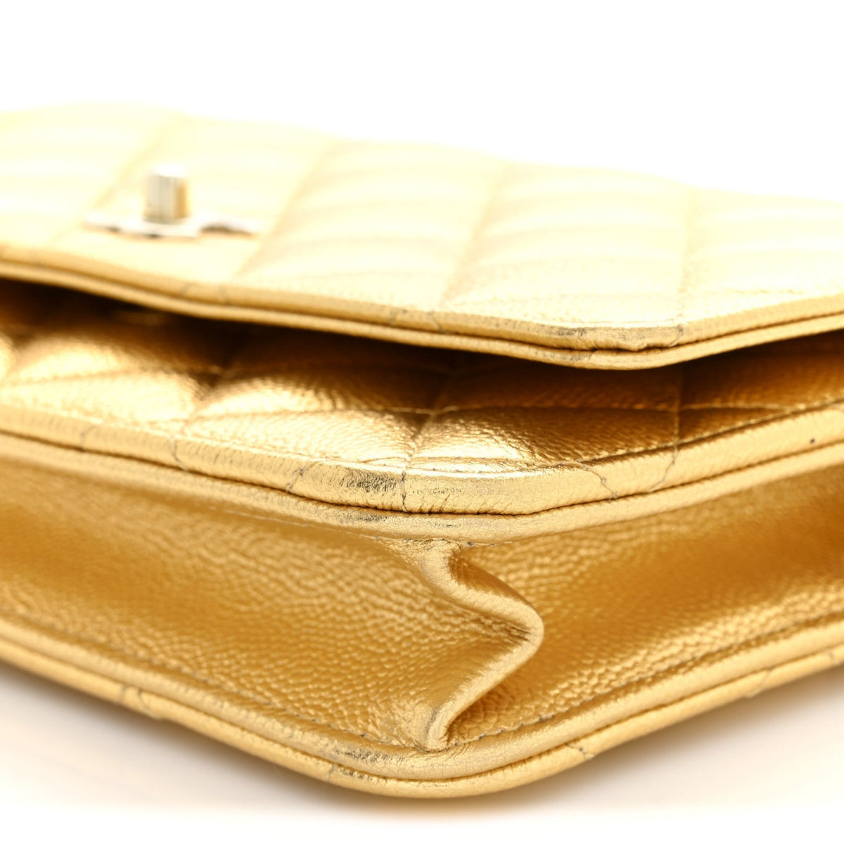 Chanel Metallic Caviar Quilted CC Turnlock Wallet On Chain Gold 1984250