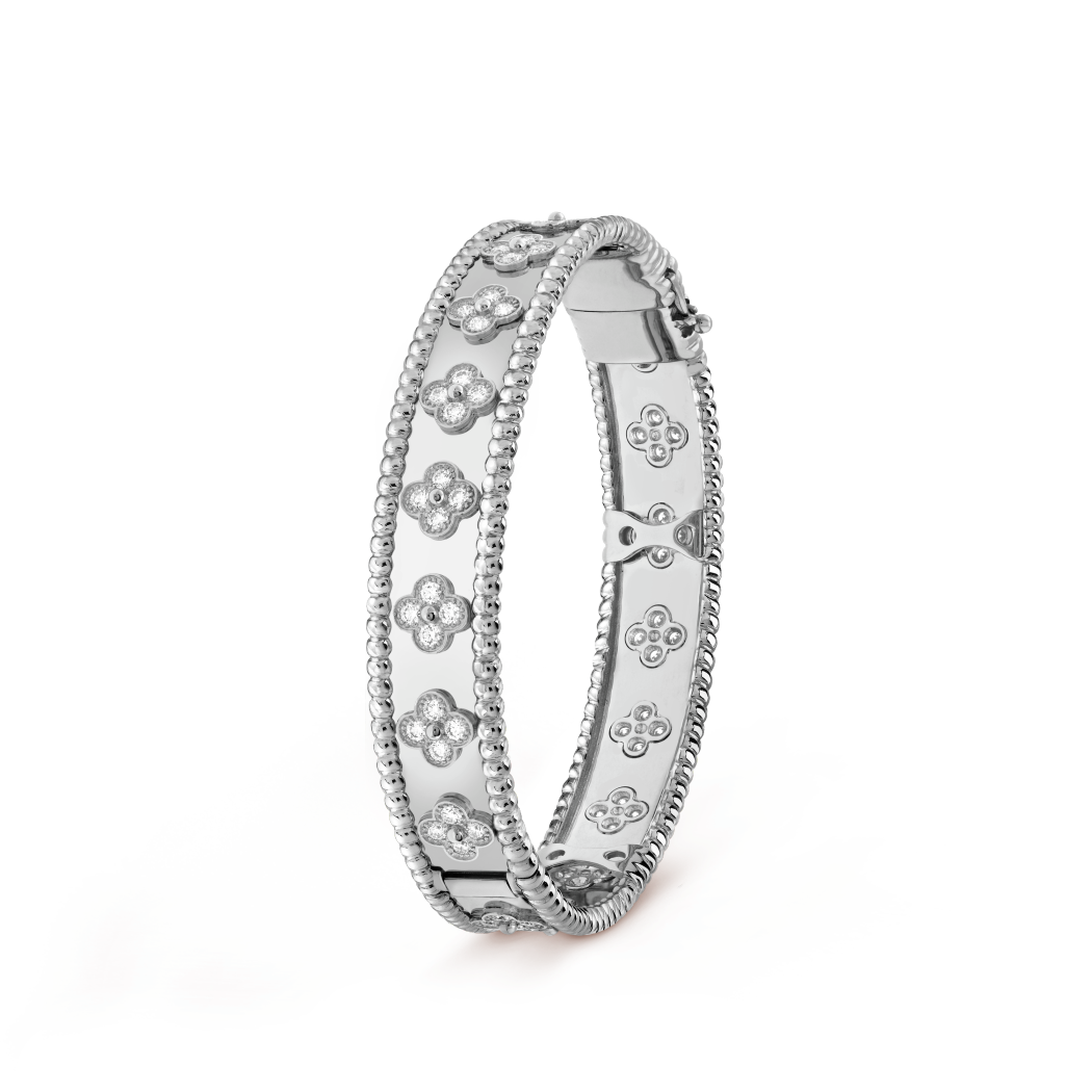 18K Gold Diamond VCA Perlée Clover Bracelet