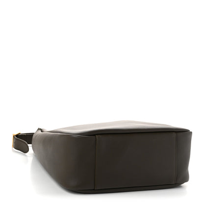 Saint Laurent Smooth Calfskin Large Le 5 A 7 Soft Hobo Light Musk