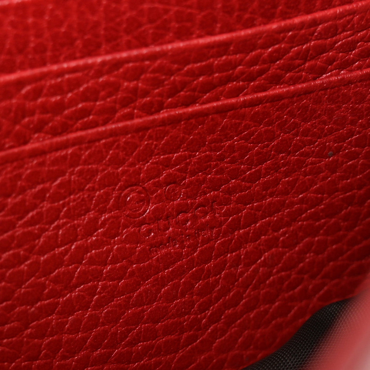Gucci Dollar Calfskin Interlocking G Chain Wallet Red