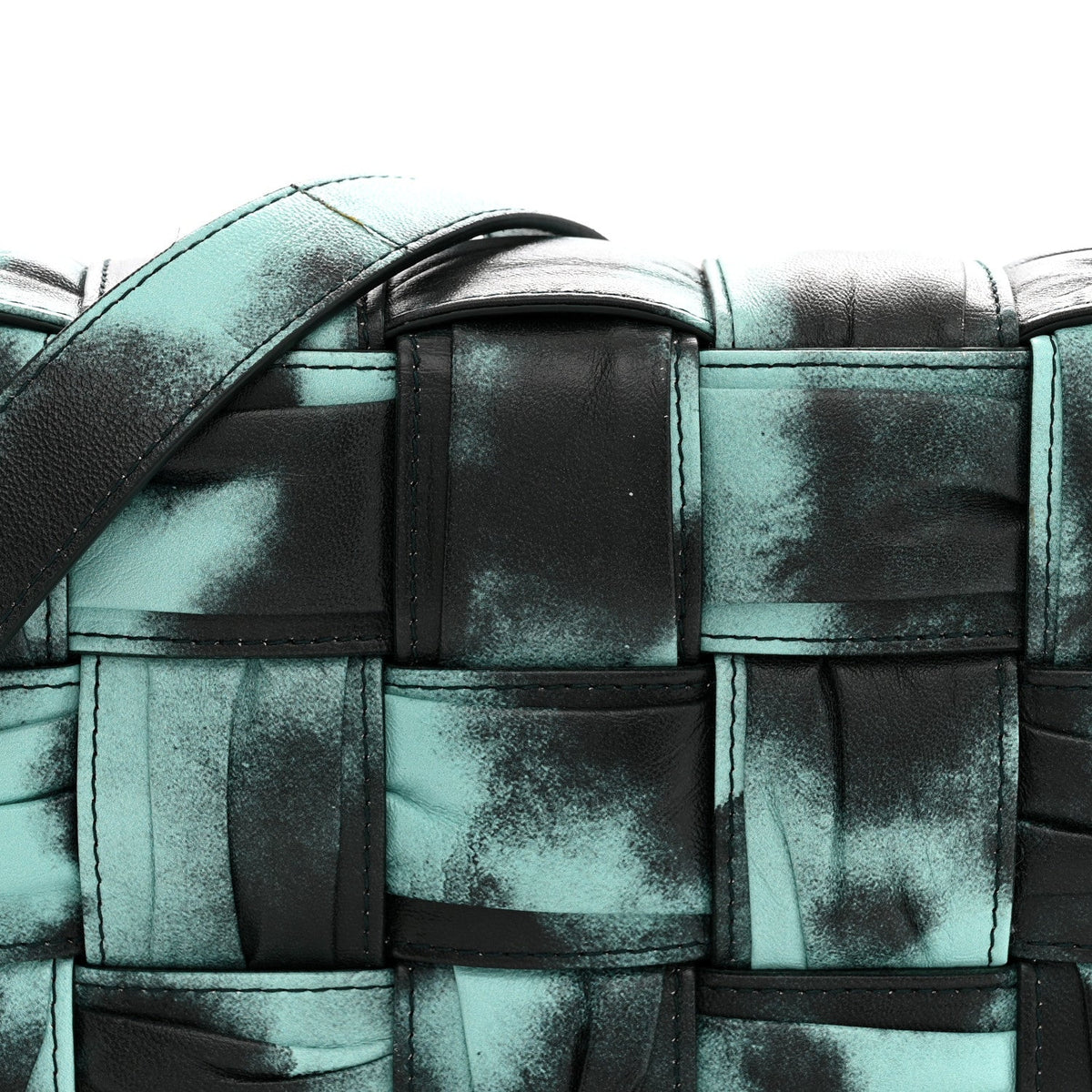Bottega Veneta Nappa Maxi Intrecciato Padded Cassette Bag Celadon Inkwell 1983362