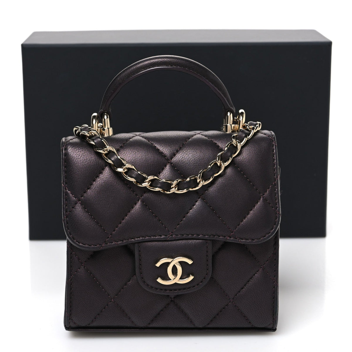 Chanel Iridescent Lambskin Quilted Top Handle Clutch With Chain Bordeaux