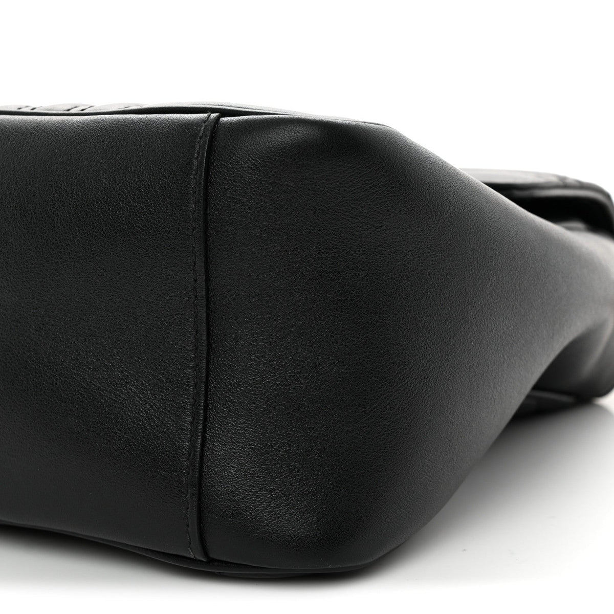 Gucci Calfskin Matelasse Small GG Marmont Top Handle Bag Black
