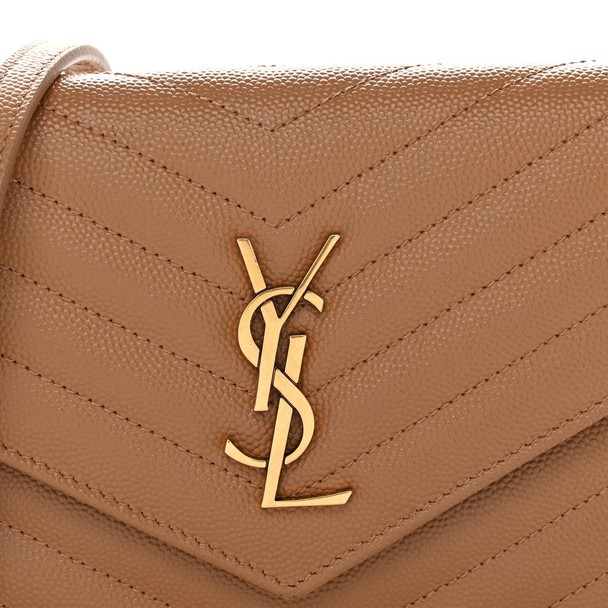 Saint Laurent Grain De Poudre Matelasse Chevron Envelope Chain Wallet Dune