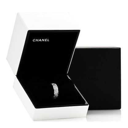 Chanel 18K White Gold Diamond Coco Crush Paved Ring 54
