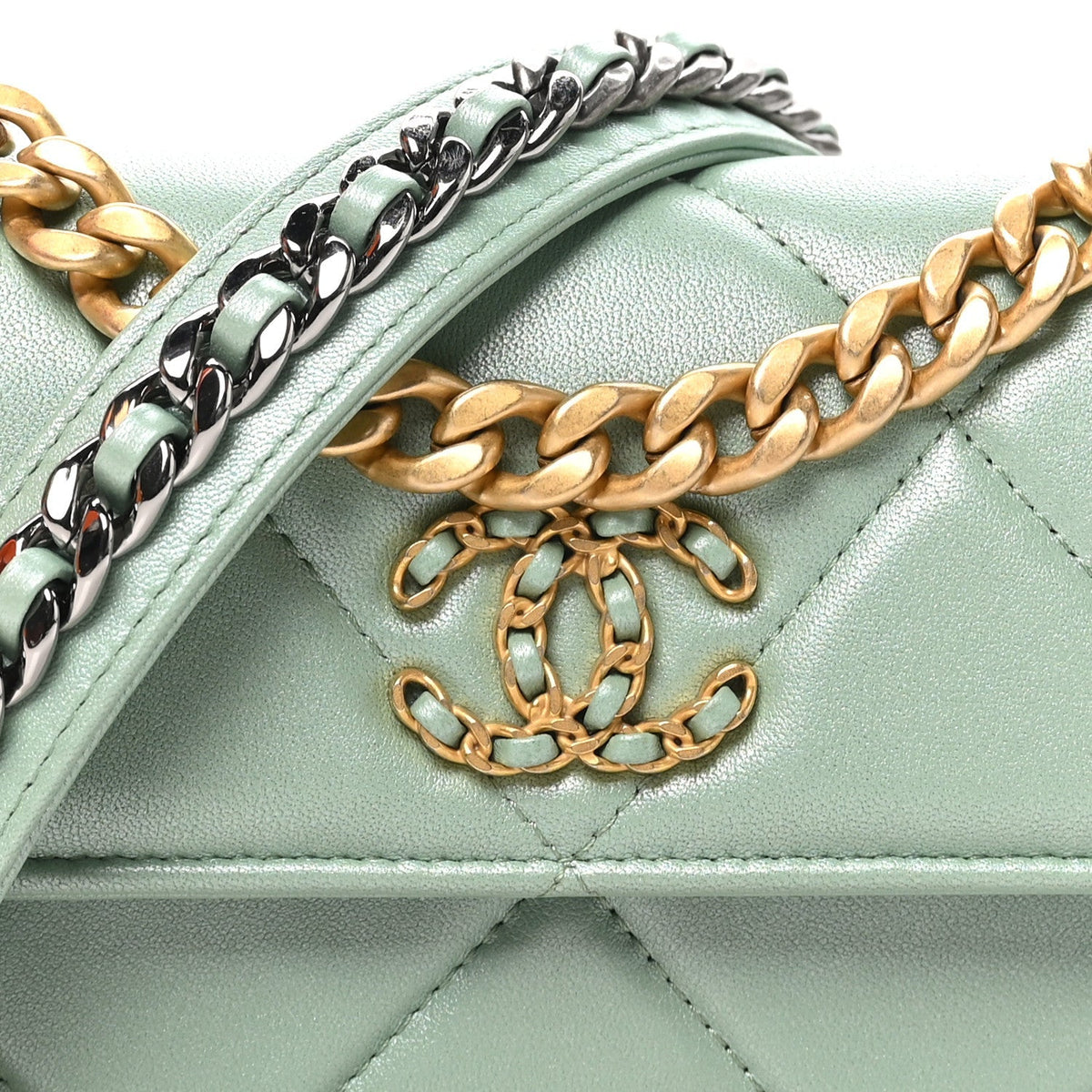 Chanel Lambskin Quilted 19 Flap Phone Holder With Chain Green 1986333
