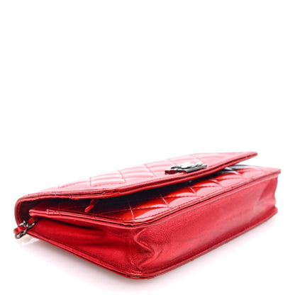 Chanel Metallic Patent Calfskin Quilted Boy Wallet On Chain Red 1985854