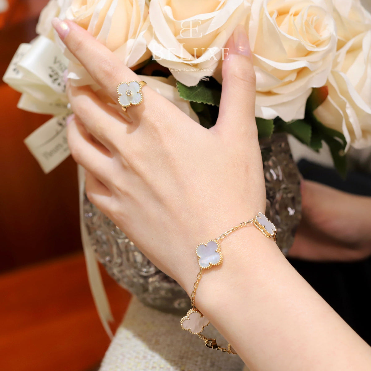 18K Yellow Gold MOP VCA Vintage Alhambra Bracelet 5 Motifs