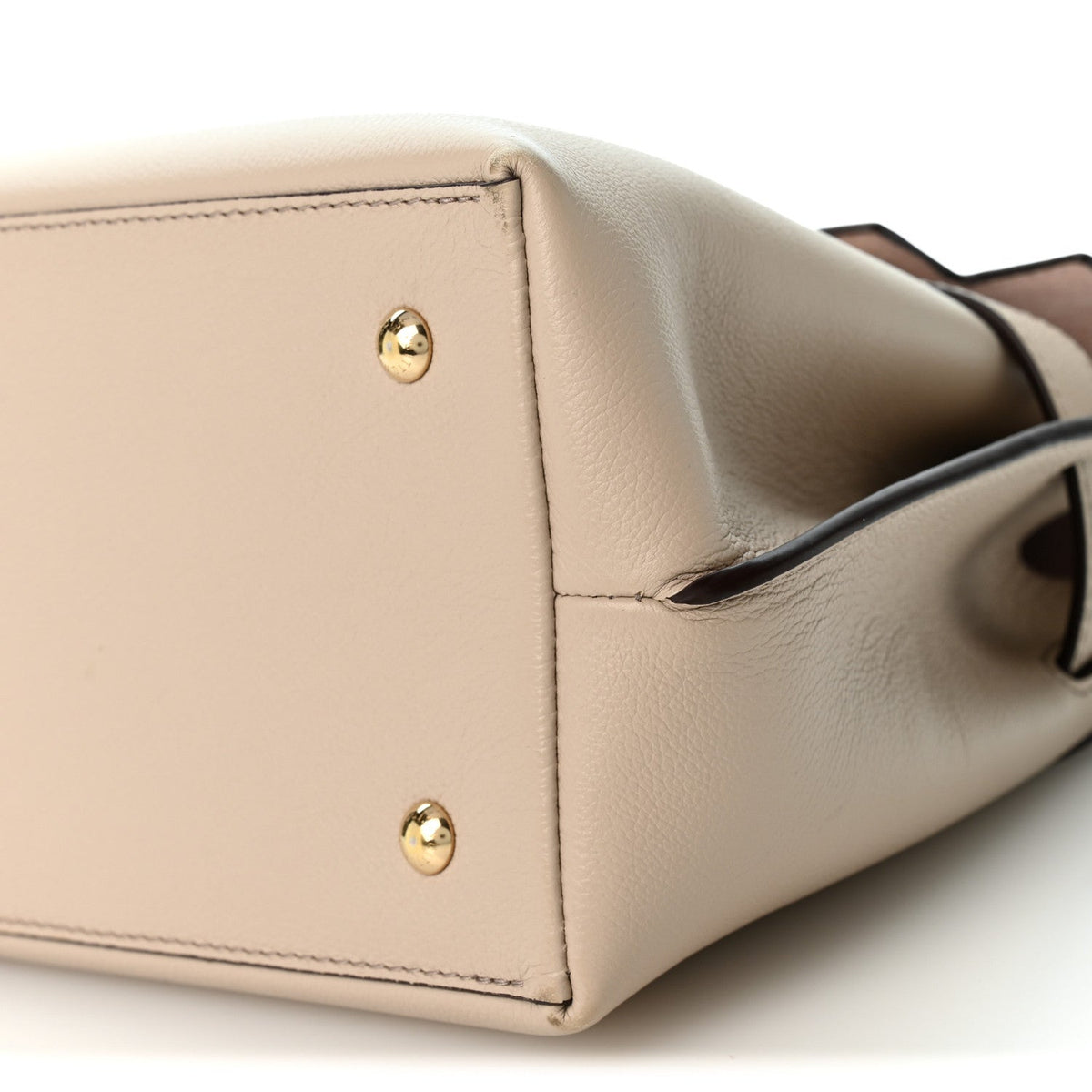 Louis Vuitton Soft Calfskin Lockme Ever MM Greige