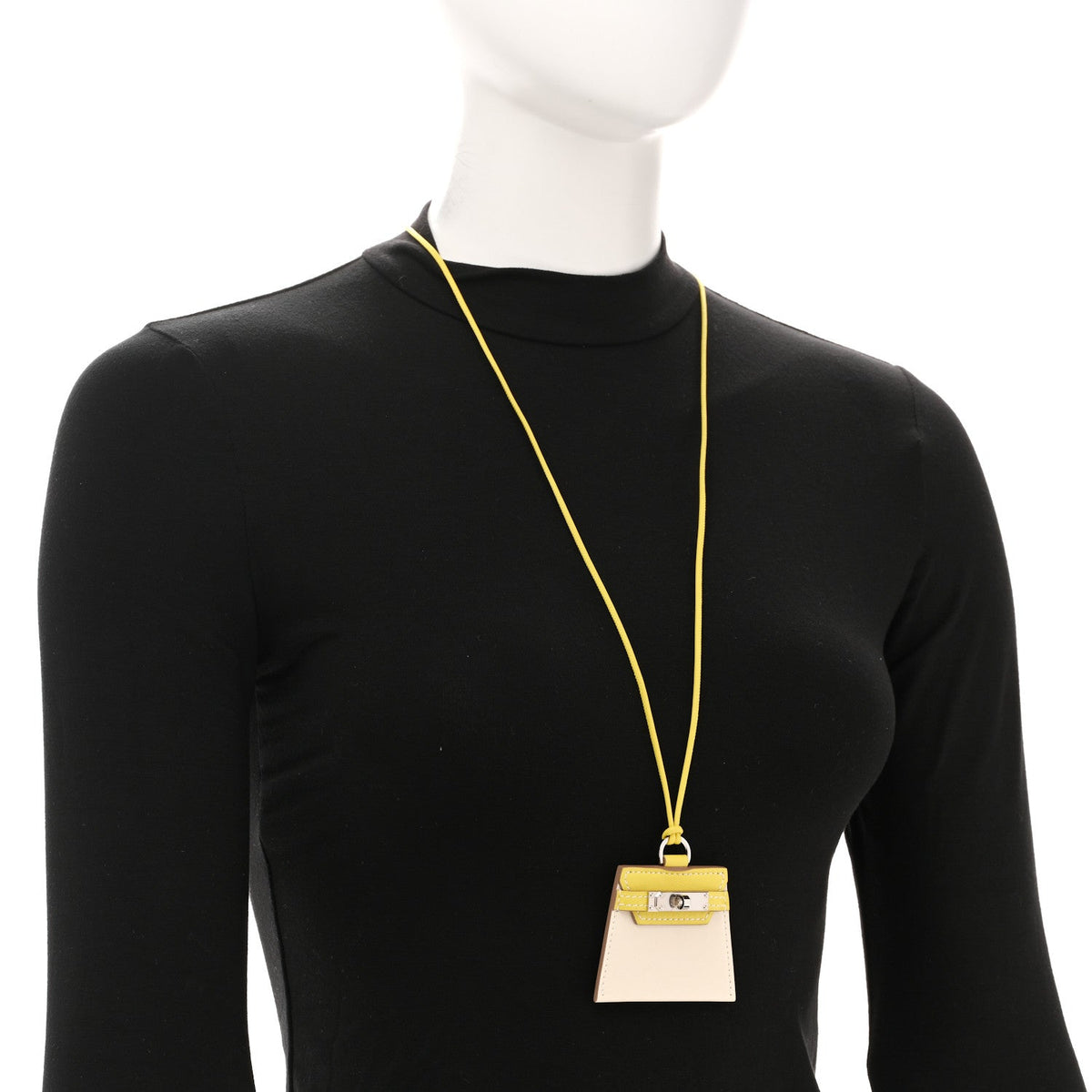 Hermes Swift Monpetit Small Kelly Pendant Necklace Nata Lime