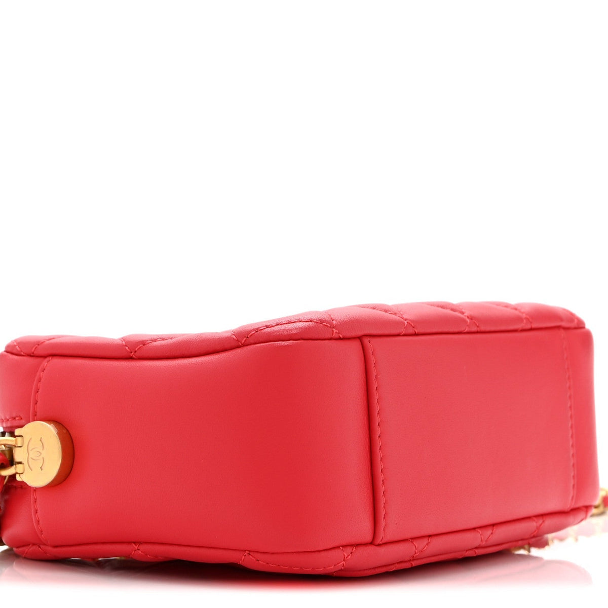 Chanel Lambskin Quilted CC Pearl Crush Camera Case Red