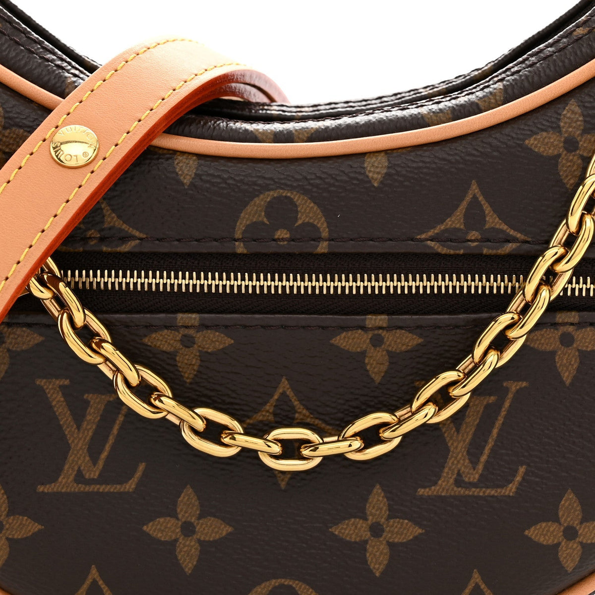 Louis Vuitton Monogram Loop 1985352