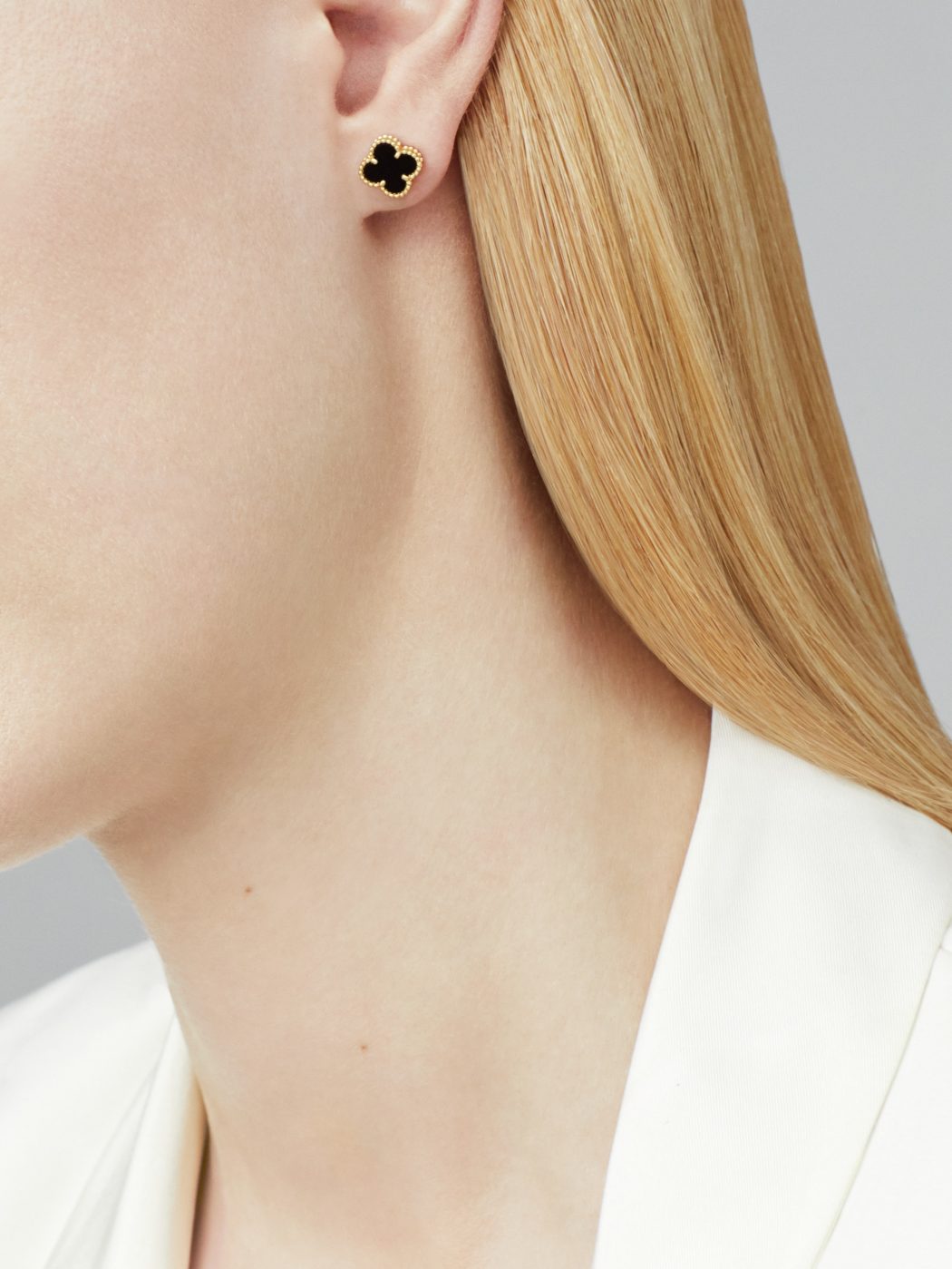 18K Yellow Gold Onyx VCA Sweet Alhambra Earstuds