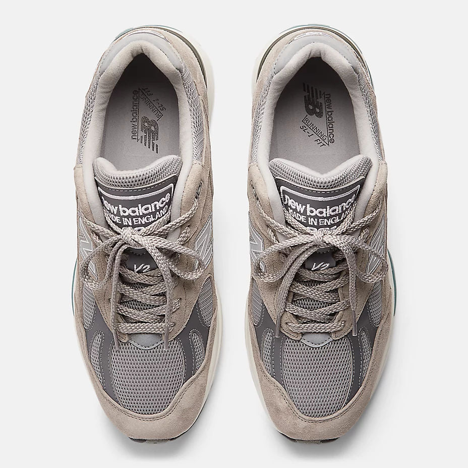 Unisex 991v2 Lifestyle Sneakers