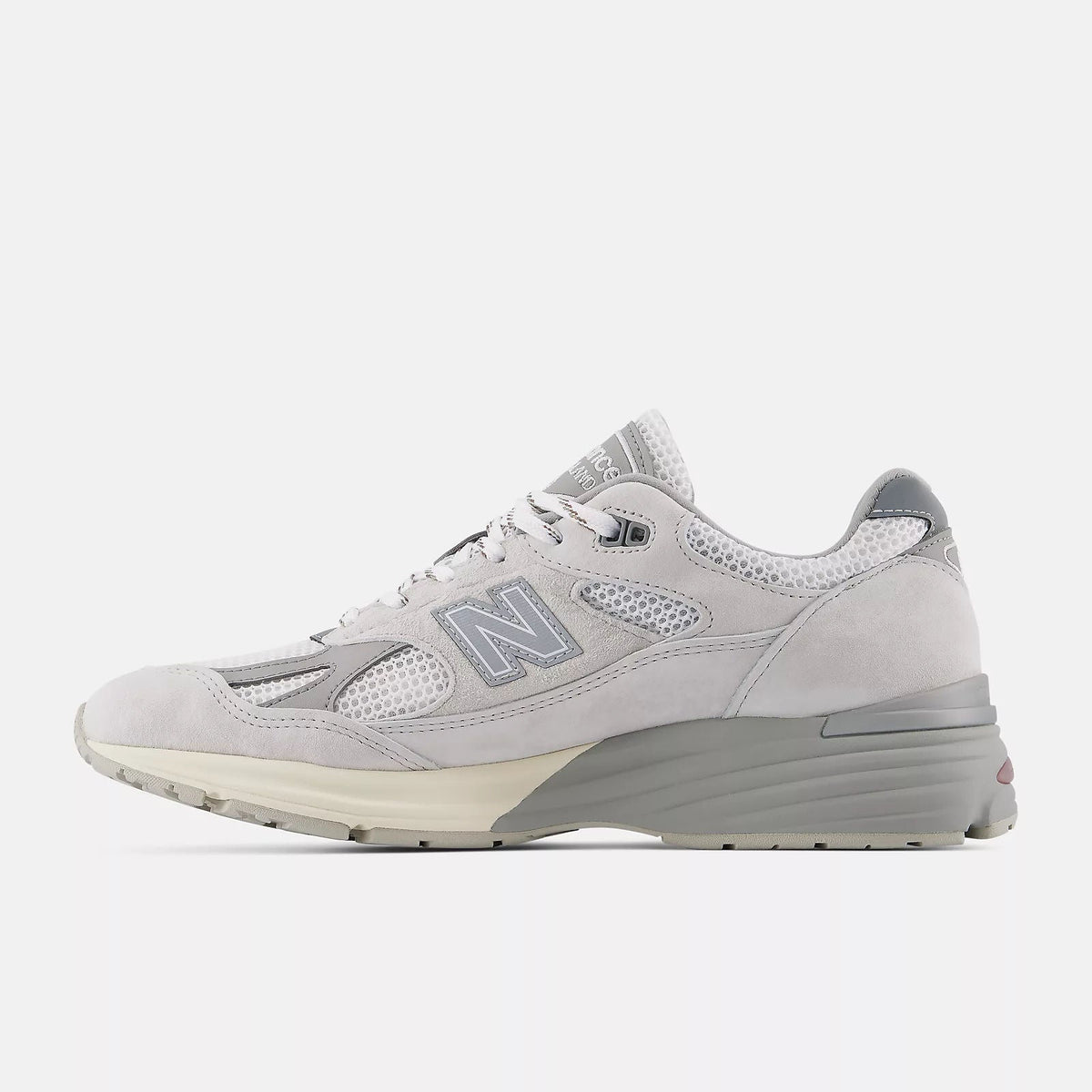 Unisex 991v2 Lifestyle Sneakers
