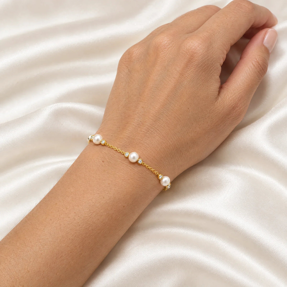 Noemi 18K Gold Plated 925 Sterling Silver Cubic Zirconia Bracelet