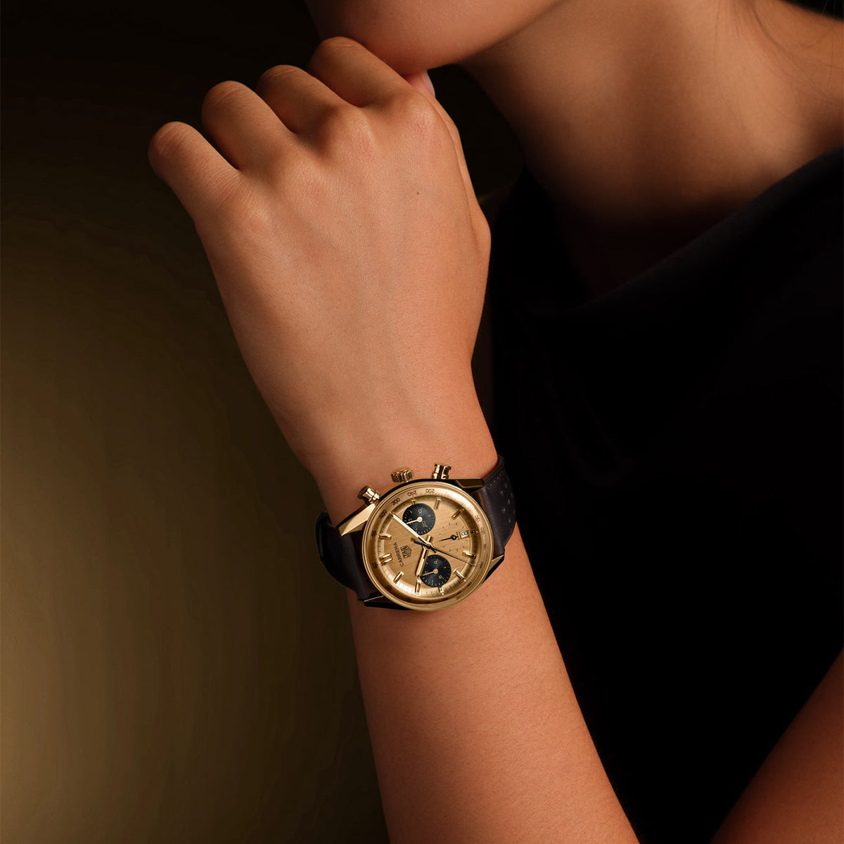 TH Carrera Chronograph Solid Gold 39mm